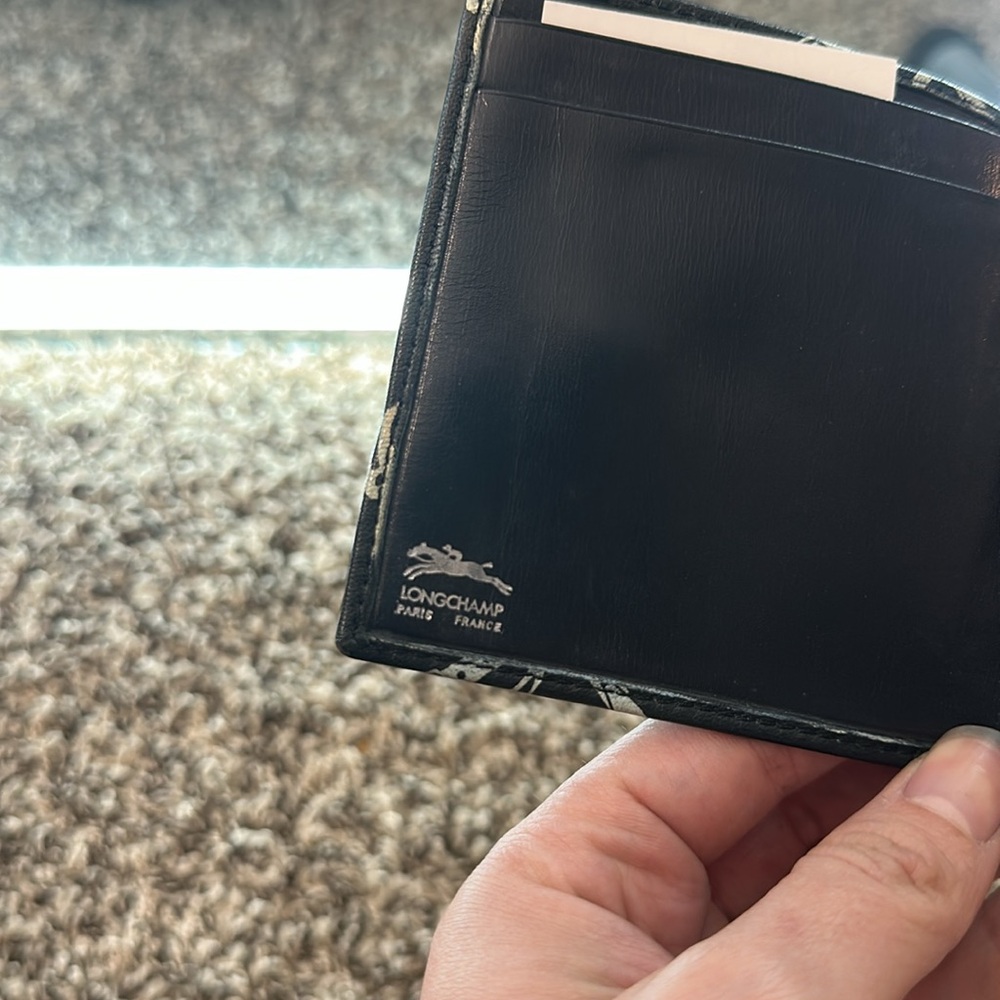 LongChamp Wallet
🤩😻❤️‍🔥DEALS W VICKY🔥 - Picture 6 of 9